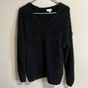 Oversized black sweater